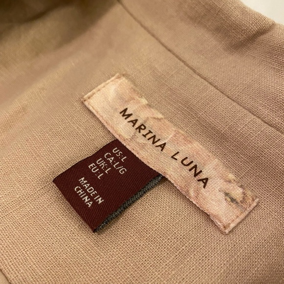 Women’s Tan Blazer - Picture 2 of 2